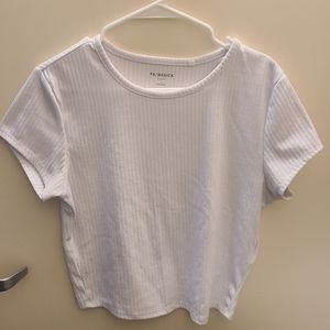 Cropped White Ribbed T Shirt